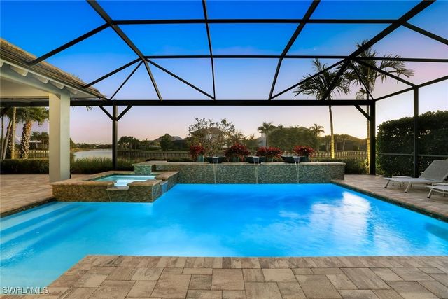 5750 Clarendon DR, Naples, FL 34113