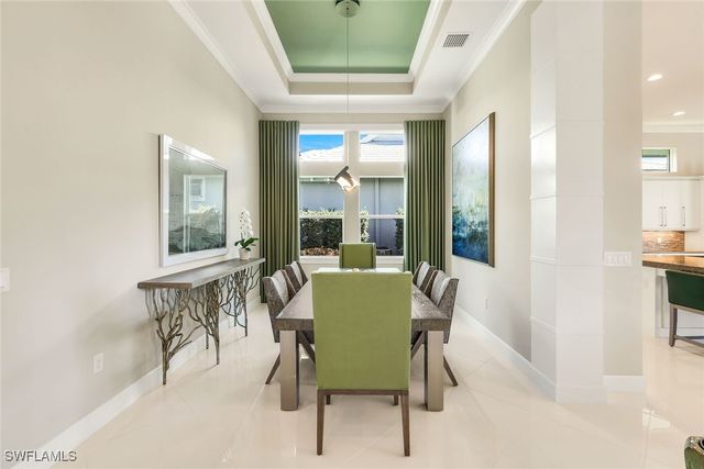 5750 Clarendon DR, Naples, FL 34113