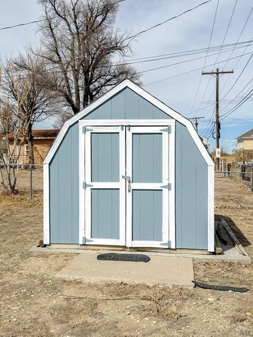 813 Edison Ave, La Junta, CO 81050