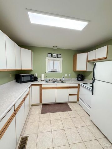 813 Edison Ave, La Junta, CO 81050