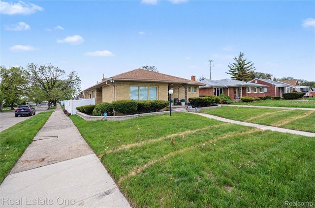 3980 W. Outer Drive, Detroit, MI 48221