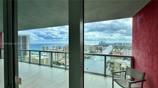 2600 E Hallandale Beach Blvd T3205, Hallandale Beach, FL 33009