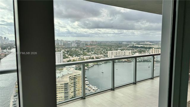 2600 E Hallandale Beach Blvd T3205, Hallandale Beach, FL 33009