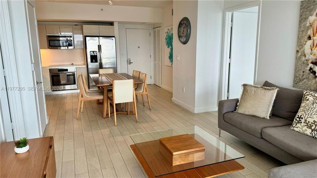 2600 E Hallandale Beach Blvd T3205, Hallandale Beach, FL 33009