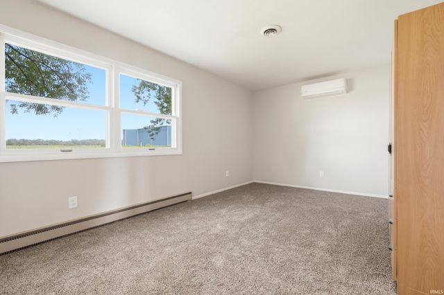 260 Airport Road, Kendallville, IN 46755