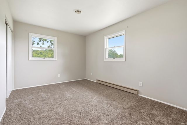260 Airport Road, Kendallville, IN 46755