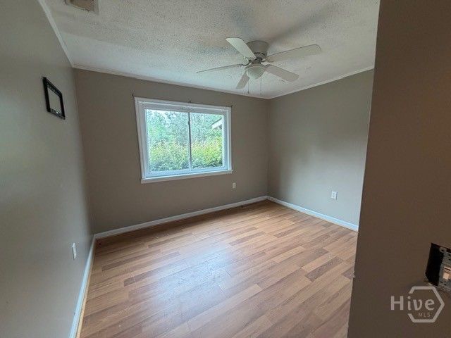 158 Golf Lane, Springfield, GA 31329