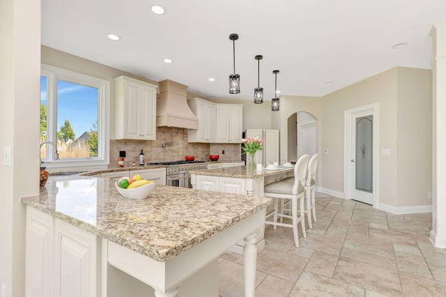 2424 Royal Castle Way, Union, KY 41091