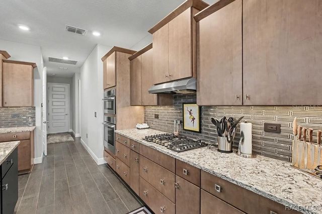 9963 SW 82nd Street Road, Ocala, FL 34481