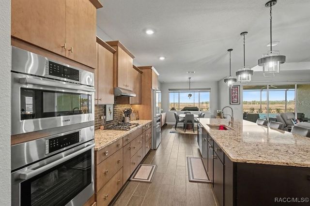 9963 SW 82nd Street Road, Ocala, FL 34481