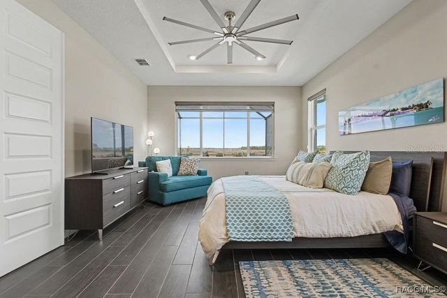 9963 SW 82nd Street Road, Ocala, FL 34481