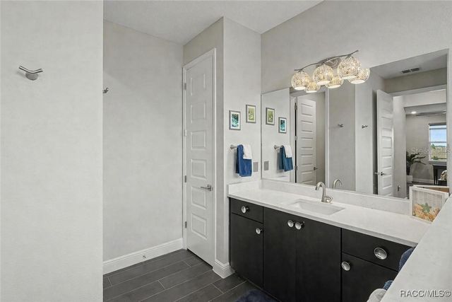 9963 SW 82nd Street Road, Ocala, FL 34481