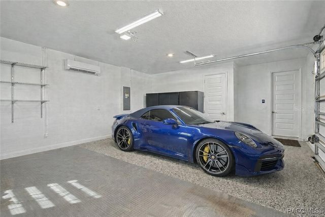 9963 SW 82nd Street Road, Ocala, FL 34481