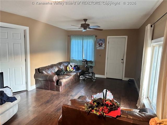 3257 Sandhill Road, Point Pleasant, WV 25550