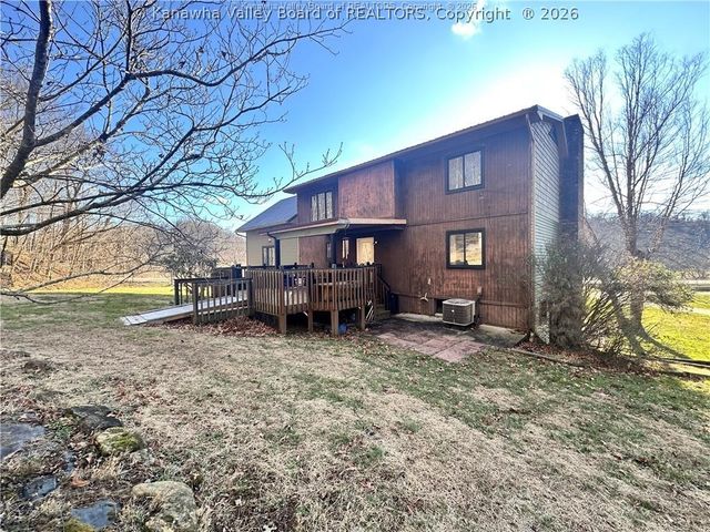 3257 Sandhill Road, Point Pleasant, WV 25550