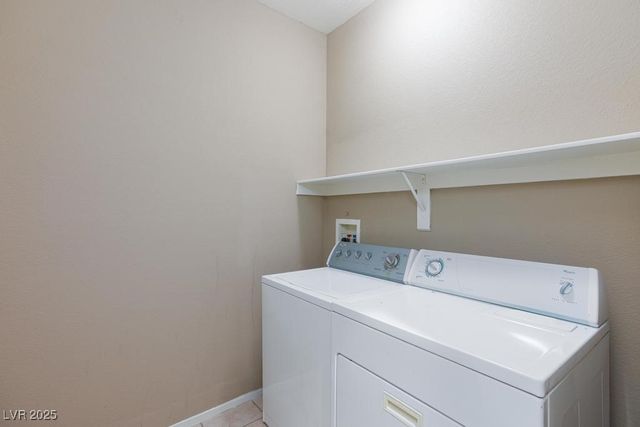 10350 Queens Church Street, Las Vegas, NV 89135