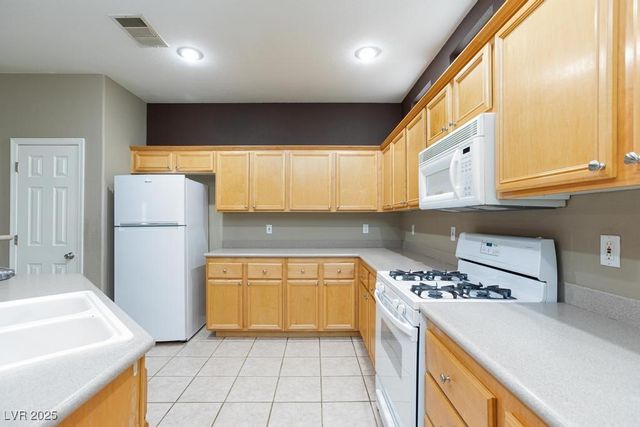 10350 Queens Church Street, Las Vegas, NV 89135