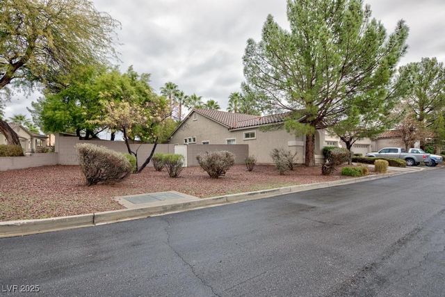 10350 Queens Church Street, Las Vegas, NV 89135