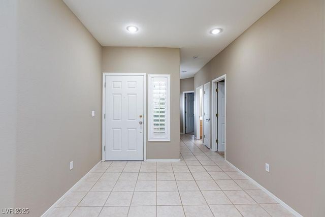 10350 Queens Church Street, Las Vegas, NV 89135