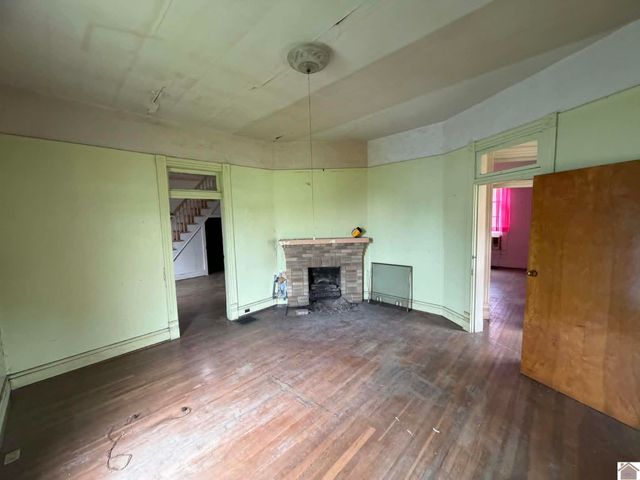 1244 N 12th st., Paducah, KY 42001