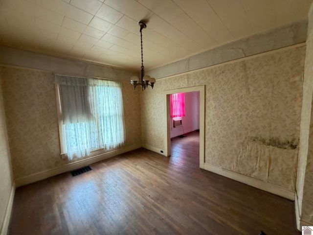 1244 N 12th st., Paducah, KY 42001