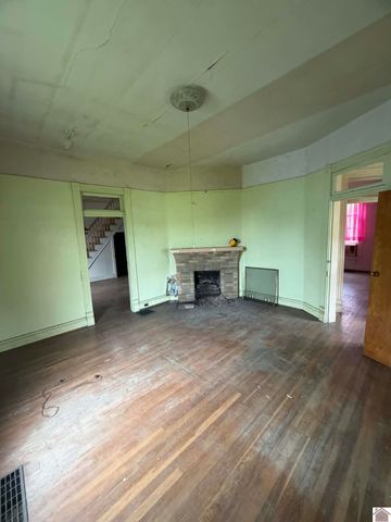 1244 N 12th st., Paducah, KY 42001