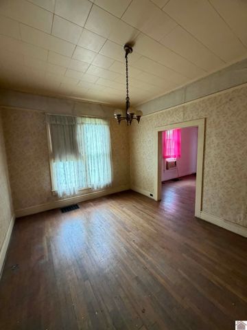 1244 N 12th st., Paducah, KY 42001