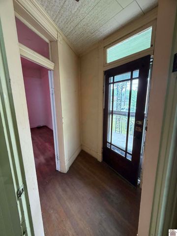 1244 N 12th st., Paducah, KY 42001