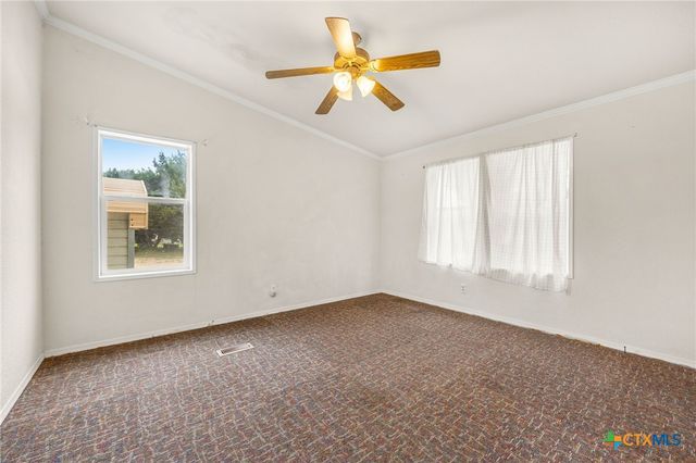500 County Road 4804, Copperas Cove, TX 76522