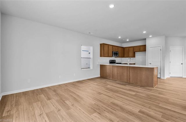 5363 Spicewood Lake Lane, Winston-salem, NC 27106