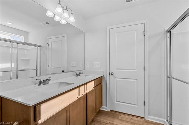 5363 Spicewood Lake Lane, Winston-salem, NC 27106