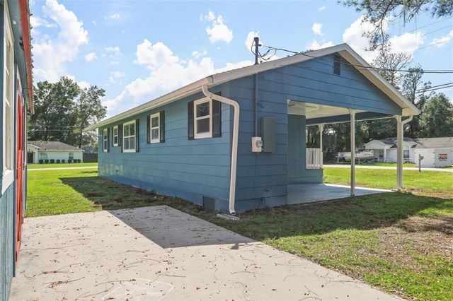 6105 NW 57TH COURT, Ocala, FL 34482