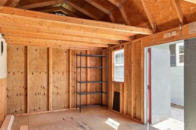 6105 NW 57TH COURT, Ocala, FL 34482