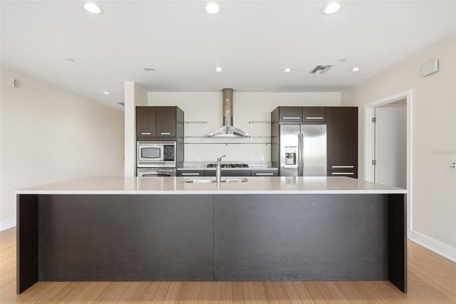 475 2ND STREET N 302, St Petersburg, FL 33701