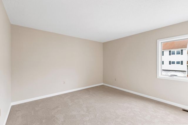 17 Lions Lane 2005, Salem, MA 01970