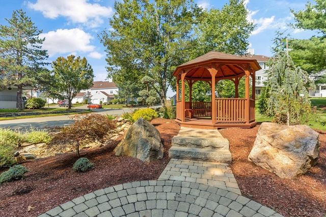 17 Lions Lane 2005, Salem, MA 01970
