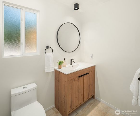 7046 NE 138th Street, Kirkland, WA 98034