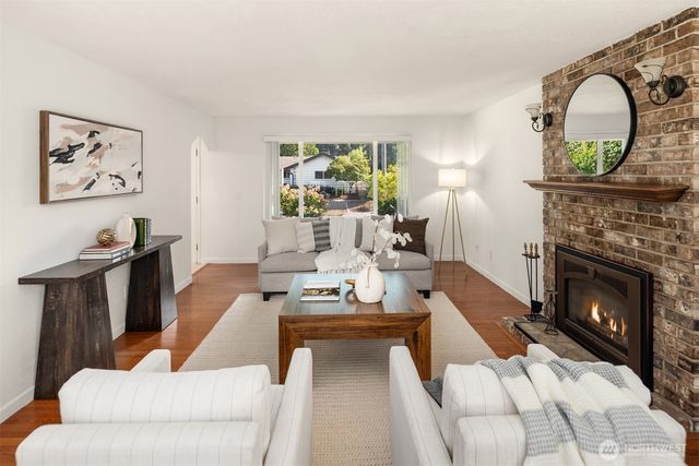 7046 NE 138th Street, Kirkland, WA 98034