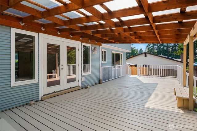 7046 NE 138th Street, Kirkland, WA 98034