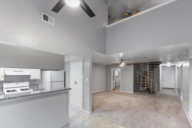 2071 Country Village Boulevard C, Humble, TX 77338