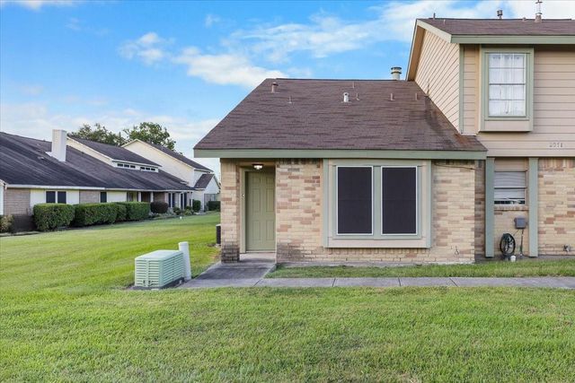 2071 Country Village Boulevard C, Humble, TX 77338