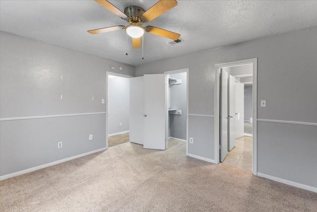 2071 Country Village Boulevard C, Humble, TX 77338
