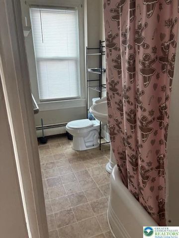 24 North 11th Street, Easton, PA 18042