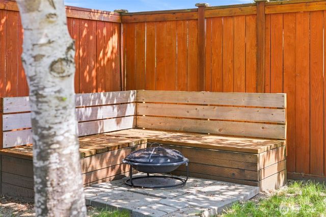 1046 5th Street, Bremerton, WA 98337