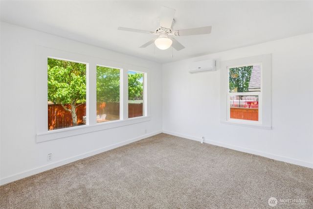 1046 5th Street, Bremerton, WA 98337
