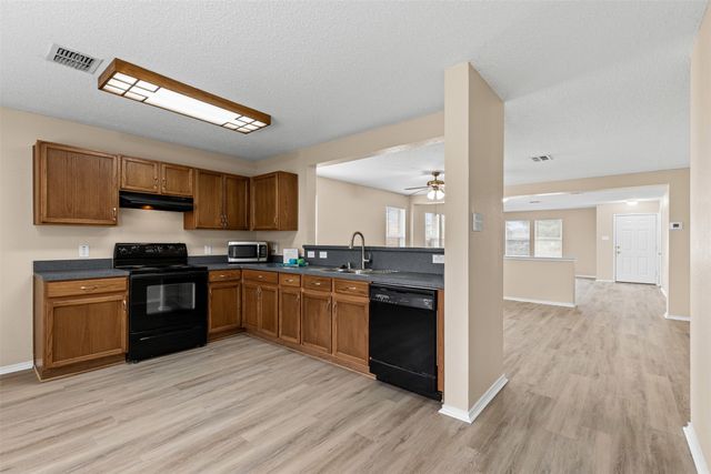 13717 Canyon Ranch Road, Fort Worth, TX 76262