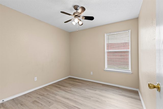 13717 Canyon Ranch Road, Fort Worth, TX 76262
