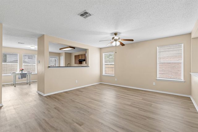 13717 Canyon Ranch Road, Fort Worth, TX 76262