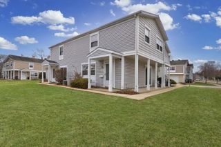 655 Hale Court, Wheeling, IL 60090