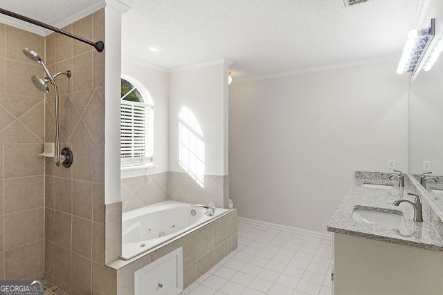 3825 Winchester Place, Valdosta, GA 31602